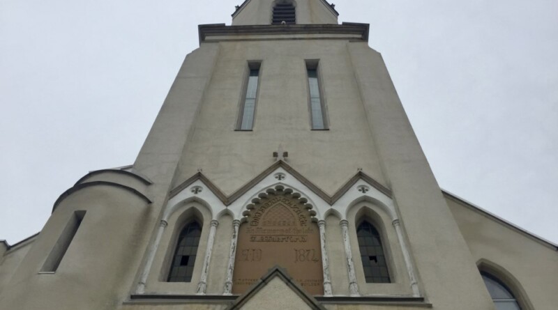Newmarket church faces criticism for inviting controversial pastor to speak